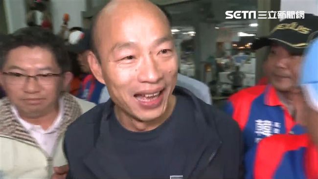 韓國瑜紅眼視察　睡市場淪半小時快閃