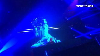 夜店受國際肯定　「香檳女孩」成特色