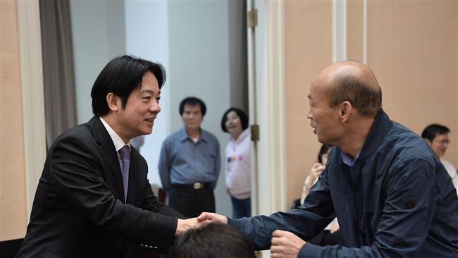 九五之尊？　賴揆：韓國瑜說笑話
