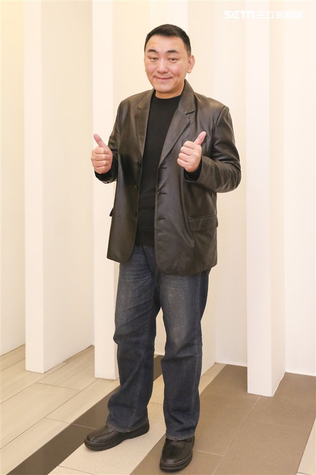 三立炮仔聲徐亨專訪。（記者林士傑/攝影）