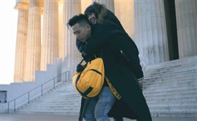 大飛,楊晨熙,求婚／YellowBlack 耶魯布萊克臉書