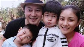 沙溢,胡可,安吉,小魚兒（圖／微博）