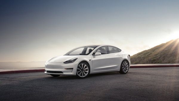 挑戰最安全汽車　特斯拉參加駭客大賽