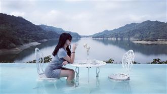 神仙住的地方！無邊際湖畔民宿在苗栗