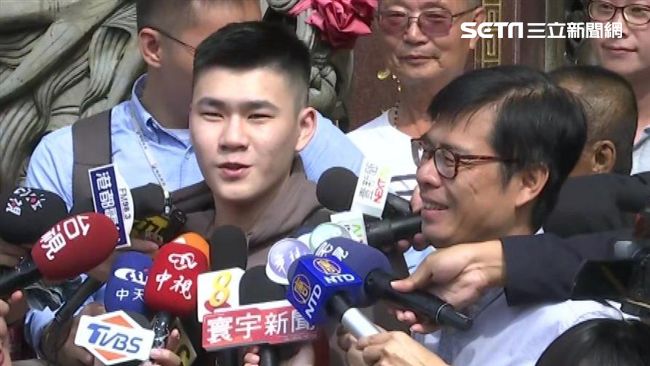 邁正面衝被狂摸　兒子留言這樣說..
