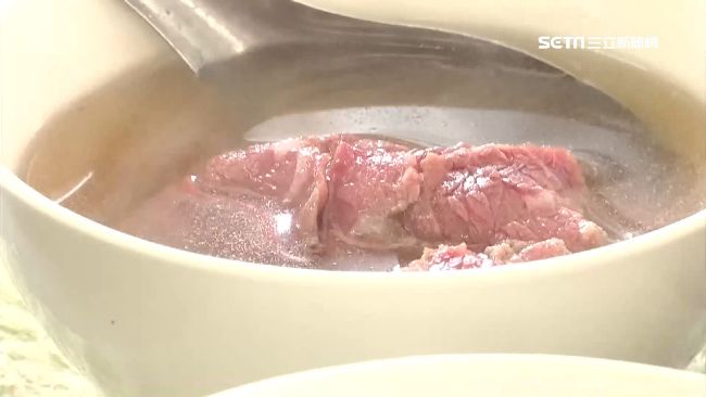 他花10小時來回　只為這一碗牛肉湯