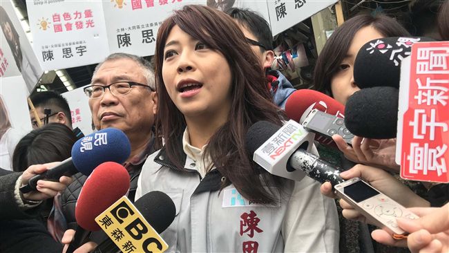 陳思宇挨批　議員父轟何志偉不道德