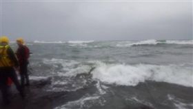 新北,石門,麟山鼻外海,舢舨,翻覆