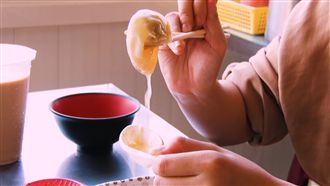 彰化平民鼎泰豐！銅板價吃到爆汁湯包