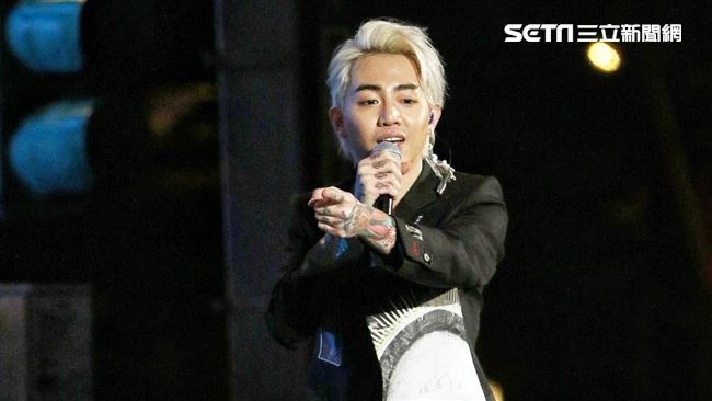 謝和弦喊「是台灣人」　秒被卡進廣告