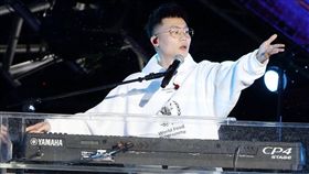 台北跨年：鼓鼓、蕭秉治
圖／記者林士傑攝影