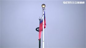 2019年元旦升旗,總統蔡英文,新台灣人吳鳳、戴維斯等領唱國歌