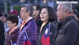 2019年元旦升旗,總統蔡英文,新台灣人吳鳳、戴維斯等領唱國歌