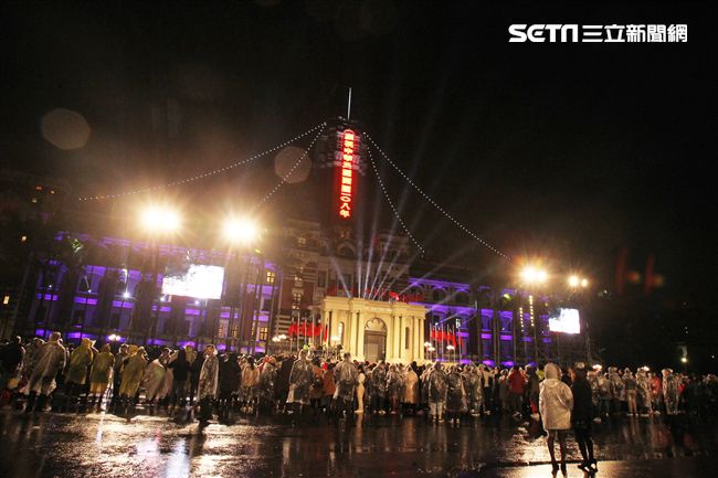 中華民國108年元旦升旗典禮。（記者邱榮吉/攝影）