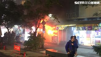 西門町美甲店突竄火　徒步區濃煙密布