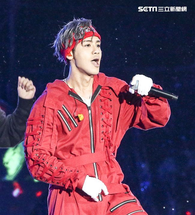 2019臺北市政府跨年晚會演唱嘉賓鼓鼓。（記者林士傑/攝影）