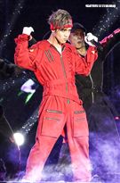 2019臺北市政府跨年晚會演唱嘉賓鼓鼓。（記者林士傑/攝影）