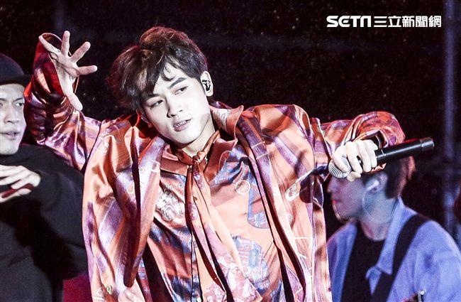 2019臺北市政府跨年晚會演唱嘉賓小樂吳思賢。（記者林士傑/攝影）