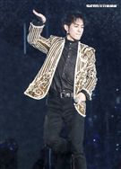 2019臺北市政府跨年晚會演唱嘉賓小樂吳思賢。（記者林士傑/攝影）