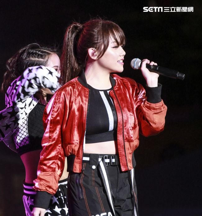 2019臺北市政府跨年晚會演唱嘉賓安娜。（記者林士傑/攝影）