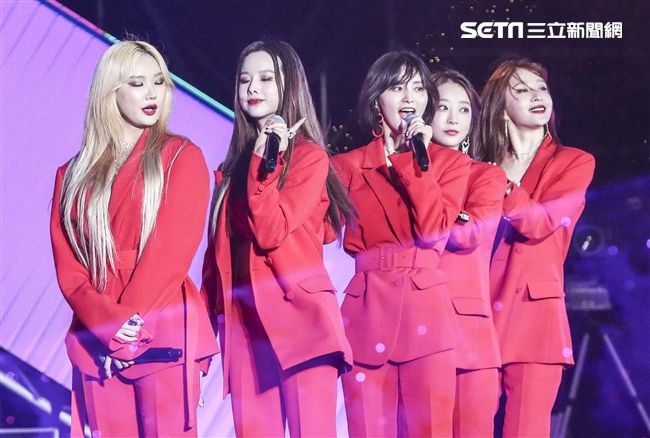 2019臺北市政府跨年晚會韓國女團EXID。（記者林士傑/攝影）