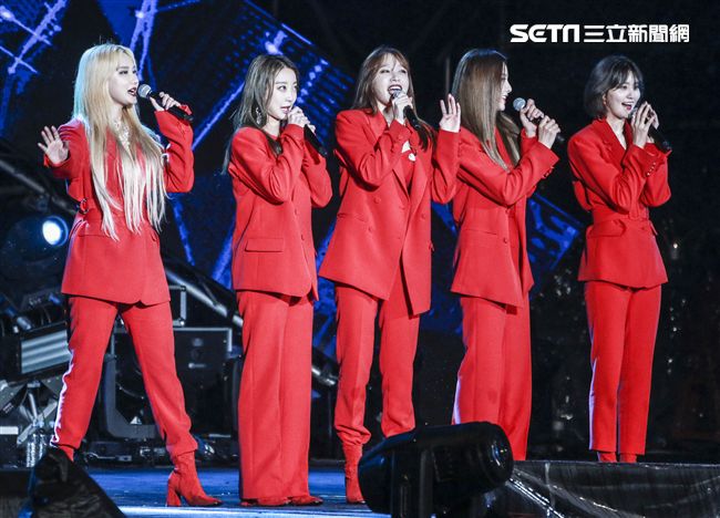 2019臺北市政府跨年晚會韓國女團EXID。（記者林士傑/攝影）