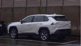 Toyota RAV4測試車(圖/翻攝網路)