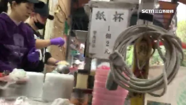 以為免錢？紙碗酸菜醬料「多加」要錢