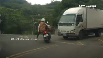 騎士迎面撞貨車！單腳「輕功」神救援