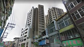 中和員山路上的「嘉泉名璽」（圖／翻攝自Google Map）