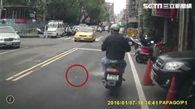 吐痰，檢舉達人