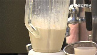 高雄跨年木瓜牛奶賣2萬杯　遭網打臉