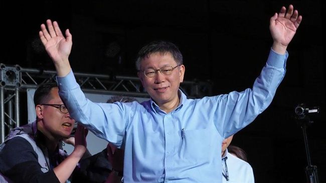 藍色憂鬱，朱立倫戰柯文哲誰輸贏？