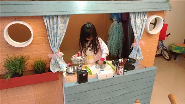 超狂老爸！DIY打造女兒秘密基地