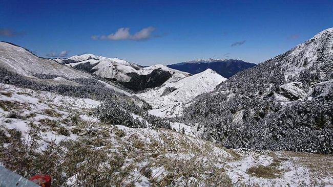 台灣也能賞雪景！合歡雪山登山懶人包