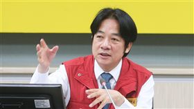 賴清德指示強化豬瘟防疫（2）行政院長賴清德4日出席「非洲豬瘟中央災害應變中心第2次會議」，指示加強防疫措施。中央社記者謝佳璋攝　108年1月4日