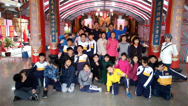 龍柱也走文青風！《寶島》揭神明寫手