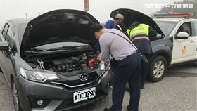 健行,正妹,拋錨,瑞芳,翻攝畫面