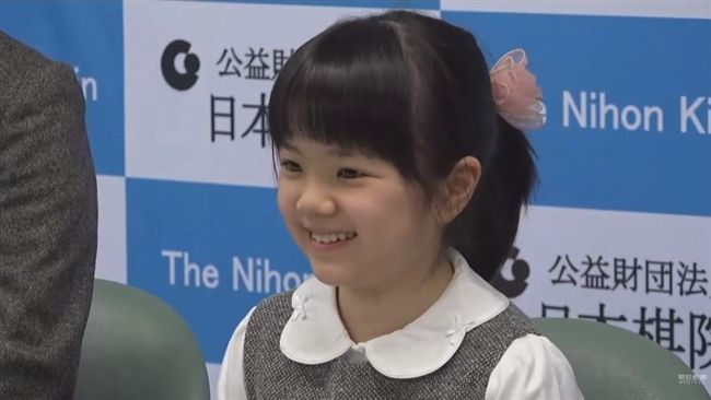 圍棋界天才！仲邑堇10歲成職業棋士