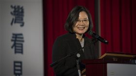 蔡英文總統6日下午出席「國際青年商會中華民國總會第67屆總會長暨理監事宣誓就職典禮」。（圖／總統府提供）