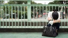 （圖／翻攝自騰訊）日本,女性,工作,困境,上班族,疲累