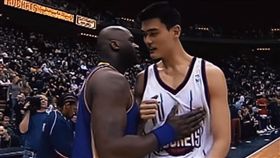 Shaquille O'Neal與姚明（圖／翻攝自YouTube）