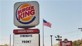 漢堡王,狗狗,癌症,生病,美國(圖/翻攝自推特)