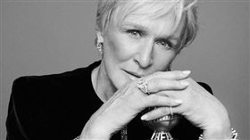 葛倫克蘿絲奪下金球影后淚流滿面，直說：「不枉費我等了這角色14年！」。（圖／翻攝自IG）