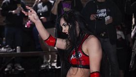 美國洛杉磯,摔角,棉條　（圖／推特）