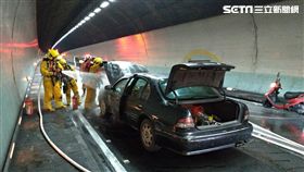 雪隧北上15.6K火燒車。