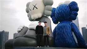 林俊傑與KAWS早已多次接觸。（圖／翻攝自林俊傑臉書）