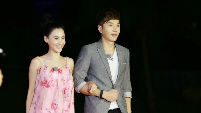 張柏芝生父曝！台灣男星自稱「奶爸」