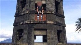 女孩,入鏡,長髮,毛,／翻攝自爆廢公社