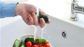 Pollster,波仕特即時線上市調網,清洗水果,鹽,小蘇打粉,醋